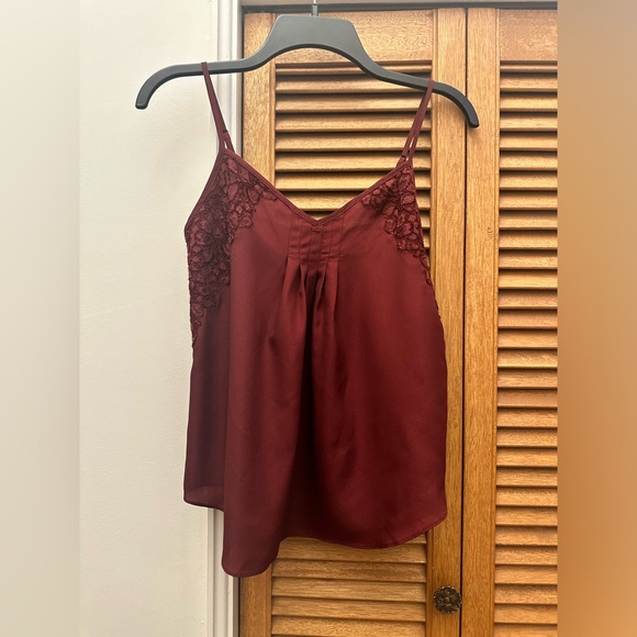 Talula Size S Burgundy Spagetti Strap Adjustable Pleated Lace Inset Camisole Top - Picture 5 of 13